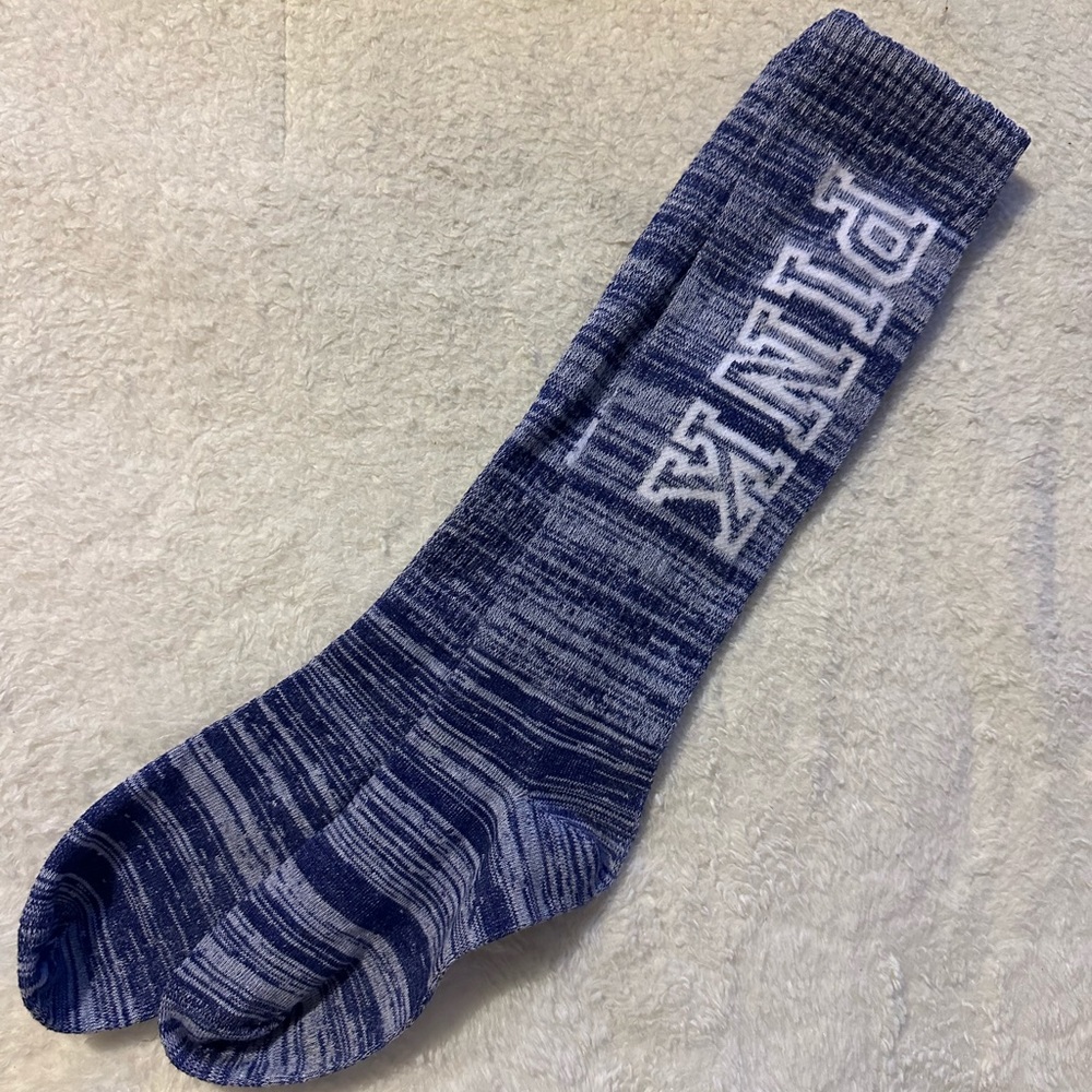 VS Pink socks